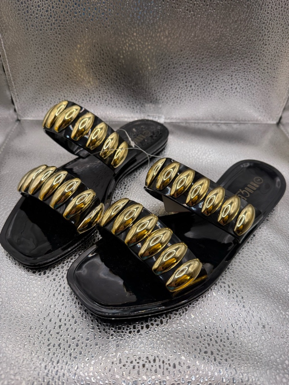 Windsor Elegant Black Elegant Patent Gold Stud Strappy Jelly Sandals size 7 NWT